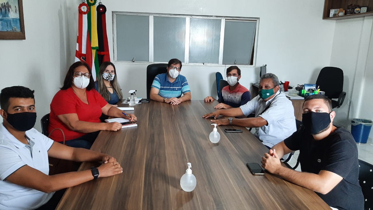 Prefeituras das cidades de Bananeiras e Solânea firmam parceria junto a AESA para realização de limpeza das nascentes da Barragem de Canafístula 2