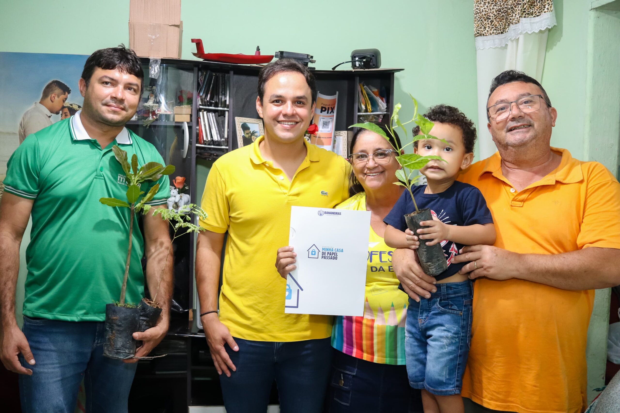 Vila Maia recebe a primeira remessa de escrituras do Programa Minha Casa de Papel Passado